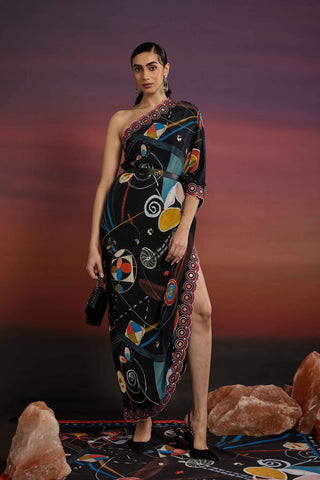 Mysterique Patu Lace Aysmmetrical Kaftan