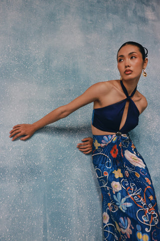 Springlie Contrast Pleated Cutout Maxi