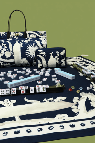 Izu Juno Mahjong Kit