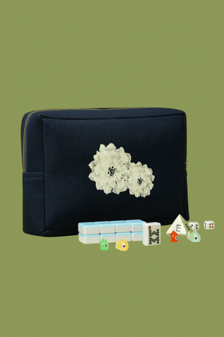 Izu Juno Mahjong Kit