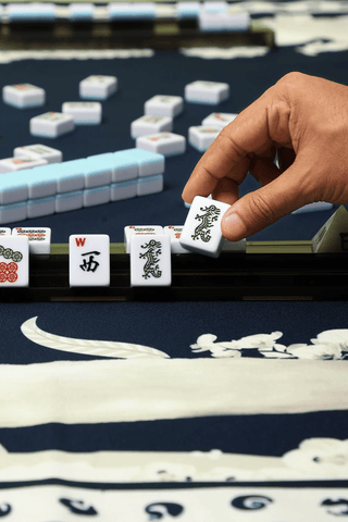 Izu Juno Mahjong Kit