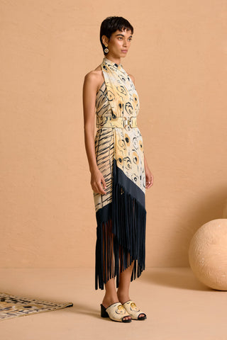 Zuri Fringed Paneyo