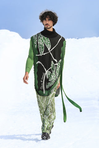 Verdure Jacquard Long Poncho with Ski Trousers