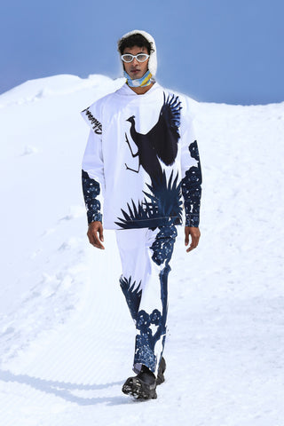 Blanco Juno Poncho with Trousers & Shirt