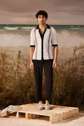Shivan & Narresh Saun White Button Polo; Saun Print; White & Black Color; Men's Knitted Shirt; Men's Resort Wear