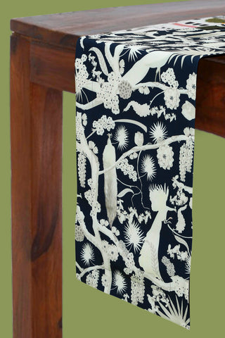 Izu Juno Table Runner