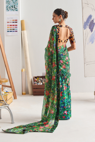 Fioretta Embellished Tailored Sari with Macron Skein Blouse