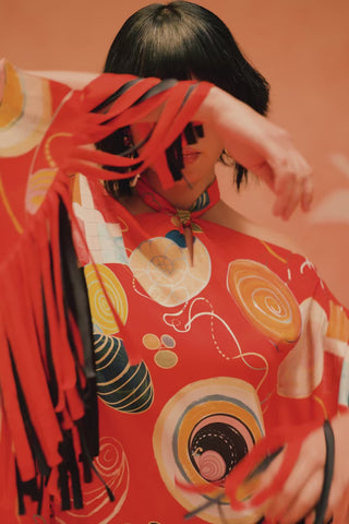 Younail Fringed Kaftan – video showcasing the dramatic fringe movement and statement silhouette | Shivan & Narresh